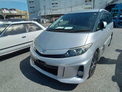 Toyota Estima  2.4 