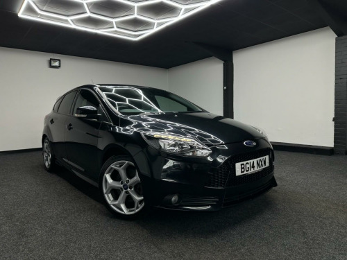 Ford Focus  2.0T EcoBoost ST-3 Hatchback 5dr Petrol Manual Euro 5 (s/s) (250 ps) 55,000