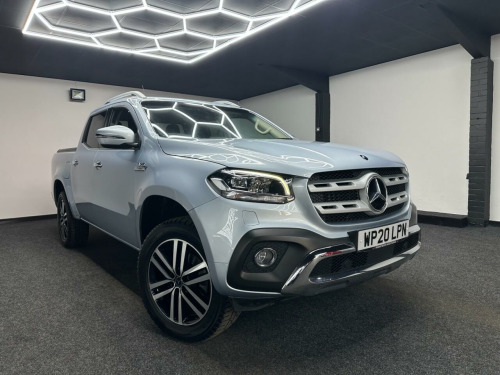 Mercedes-Benz X-Class 3.0 CDI V6 Power Pickup Double Cab 4dr Diesel G-Tronic+ 4MATIC Euro 6 (258