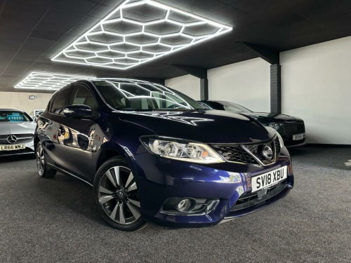 Nissan Pulsar  1.2 DIG-T Tekna Hatchback 5dr Petrol XTRON Euro 6 (s/s) (115 ps)