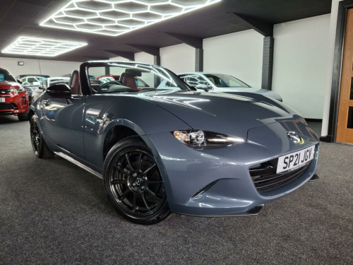 Mazda MX-5  1.5 SKYACTIV-G R-Sport Convertible 2dr Petrol Manual Euro 6 (s/s) (132 ps) 