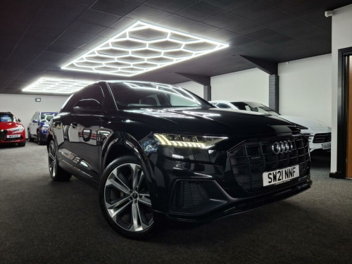 Audi Q8  3.0 TDI V6 50 Black Edition SUV 5dr Diesel Tiptronic quattro Euro 6 (s/s) ( 