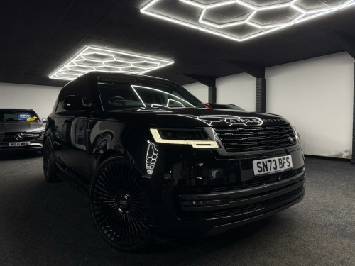 Land Rover Range Rover  3.0 D350 MHEV Autobiography SUV 5dr Diesel Auto 4WD Euro 6 (s/s) (350 ps) 2 