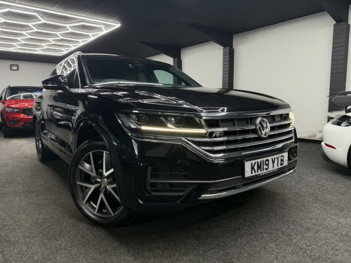 Volkswagen Touareg  3.0 TDI V6 R-Line SUV 5dr Diesel Tiptronic 4Motion Euro 6 (s/s) (286 ps) +  