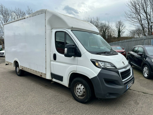 Peugeot Boxer  2.2 HDi 335 Platform Cab 2dr Diesel Manual L3 Euro 5 (130 ps)