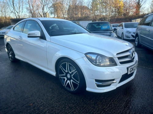 Mercedes-Benz C-Class C220 2.1 C220 CDI BlueEfficiency AMG Sport Plus Euro 5 (s/s) 2dr