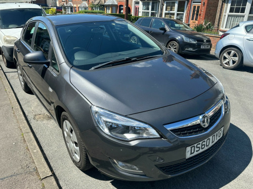 Vauxhall Astra  1.6 16v Exclusiv Euro 5 5dr