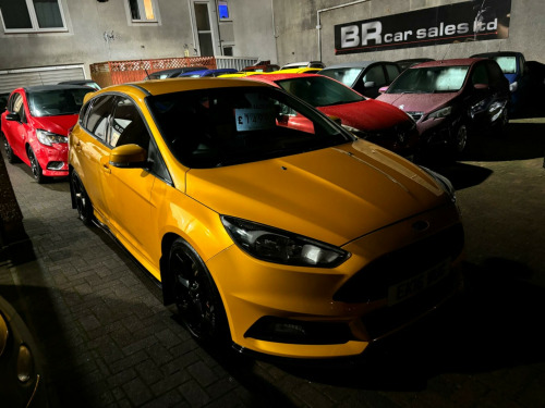 Ford Focus  2.0T EcoBoost ST-2 Euro 6 (s/s) 5dr 