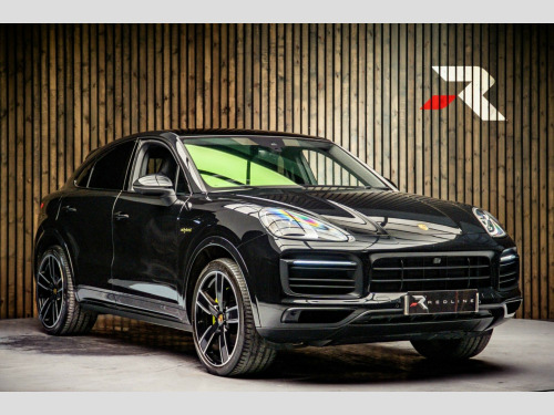 Porsche Cayenne  3.0 V6 E-Hybrid 17.9kWh Platinum Edition TiptronicS 4WD Euro 6 (s/s) 5dr (3