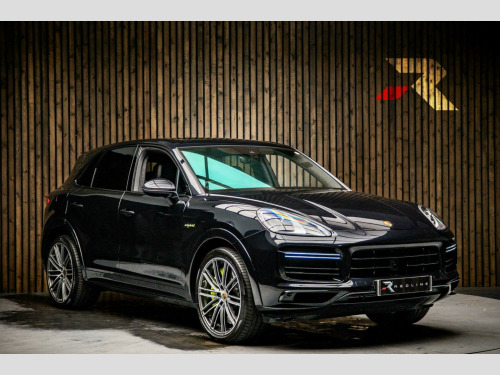 Porsche Cayenne  4.0 V8 E-Hybrid 17.9kWh Turbo S TiptronicS 4WD Euro 6 (s/s) 5dr