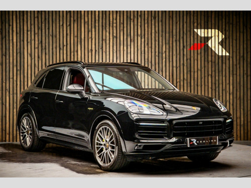 Porsche Cayenne  3.0 V6 E-Hybrid 17.9kWh Platinum Edition TiptronicS 4WD Euro 6 (s/s) 5dr (3