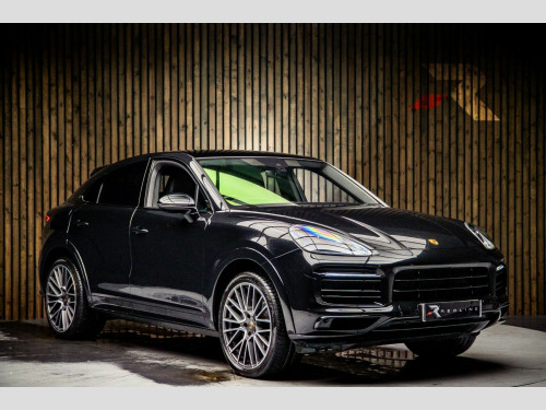 Porsche Cayenne  3.0 V6 E-Hybrid 17.9kWh Platinum Edition TiptronicS 4WD Euro 6 (s/s) 5dr (3