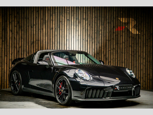 Porsche 911  3.6 T-Hybrid 992 4 GTS Targa PDK 4WD Euro 6 (s/s) 2dr 