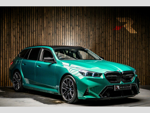 BMW M5  4.4 22.1kWh Touring Steptronic xDrive Euro 6 (s/s) 5dr