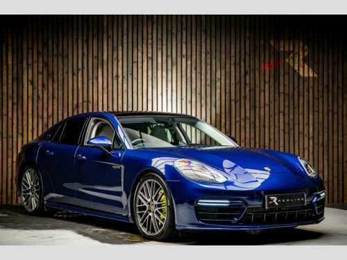 Porsche Panamera  2.9 V6 E-Hybrid 17.9kWh 4 Platinum Edition Saloon PDK 4WD Euro 6 (s/s) 5dr 