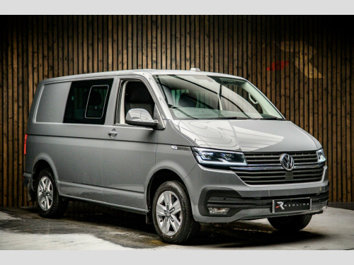 Volkswagen Transporter  2.0 TDI T32 Highline Kombi DSG FWD SWB Euro 6 (s/s) 5dr 
