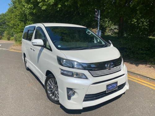 Toyota Vellfire  Golden Eyes 2 Edition 7 Seats