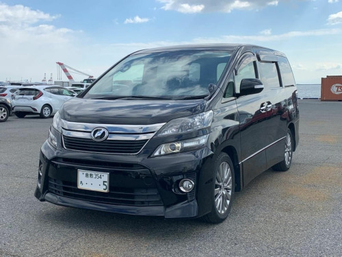 Toyota Vellfire  Golden Eyes Edition 7 Seats