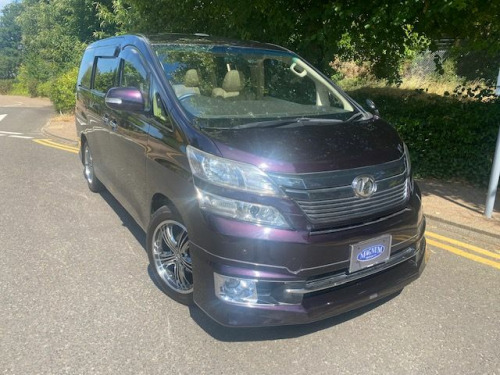 Toyota Vellfire  2.4X 8 Seats