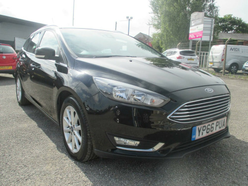 Ford Focus  2.0 TDCi Titanium Euro 6 (s/s) 5dr