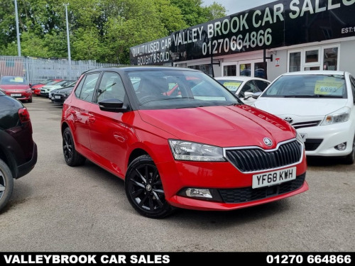 Skoda Fabia  1.0 Colour Edition Hatchback 5dr Petrol Manual Eur