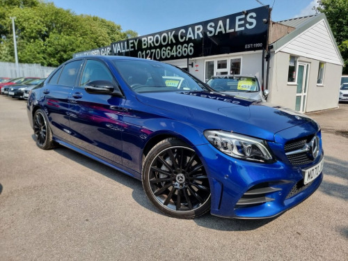 Mercedes-Benz C-Class  2.0 C300d AMG Line Edition (Premium) Saloon 4dr Di