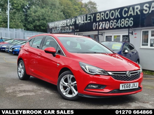 Vauxhall Astra  1.0i Turbo ecoTEC SRi Nav Hatchback 5dr Petrol Man