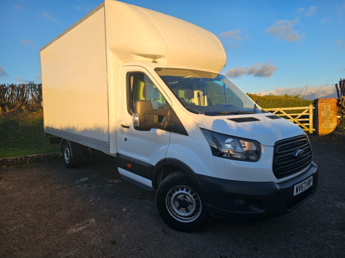 Ford Transit  2.0 TDCi 170ps Chassis Cab
