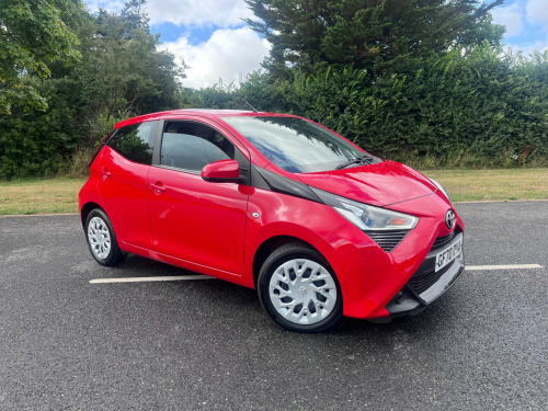 Toyota AYGO  1.0 VVT-i X-Play TSS 5dr x-shift