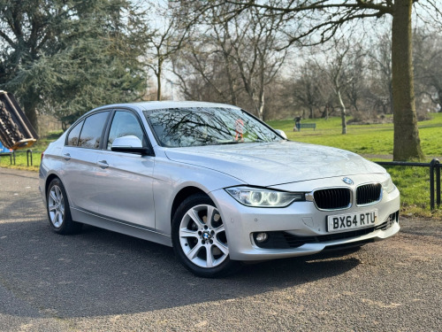 BMW 3 Series 330 330d xDrive Saloon