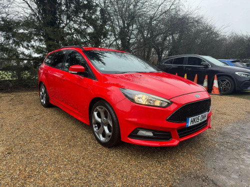 Ford Focus  2.0T EcoBoost ST-2 Estate 5dr Petrol Manual Euro 6 (s/s) (250 ps)