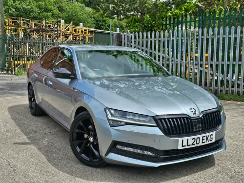 Skoda Superb  2.0 TSI SportLine Plus Hatchback 5dr Petrol DSG Euro 6 (s/s) (190 ps)