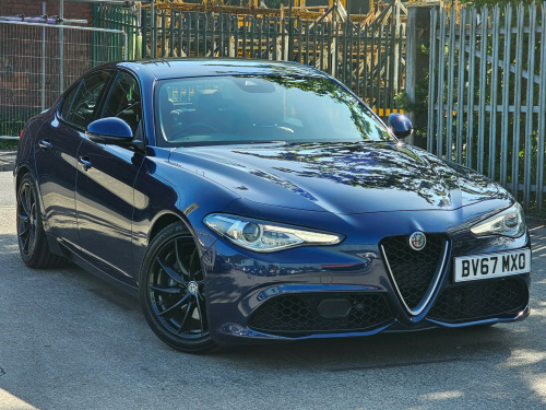 Alfa Romeo Giulia  2.0T Veloce Saloon 4dr Petrol Auto Euro 6 (s/s) (280 ps)