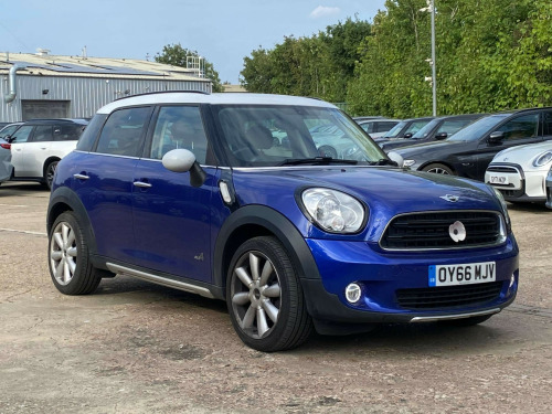 MINI Countryman  1.6 Cooper SUV 5dr Petrol Manual ALL4 Euro 6 (s/s) (122 ps)