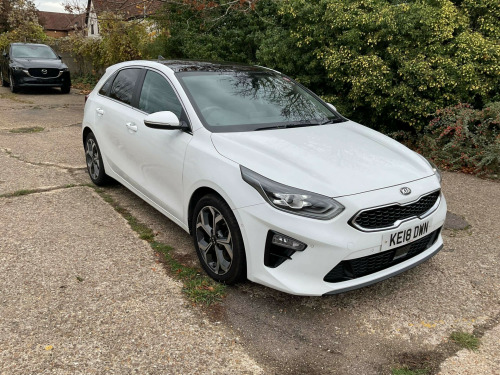 Kia ceed  1.4 T-GDi First Edition Hatchback 5dr Petrol DCT Euro 6 (s/s) (138 bhp)