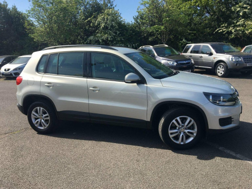 Volkswagen Tiguan  2.0 TDI BlueMotion Tech S DSG 4WD Euro 5 (s/s) 5dr