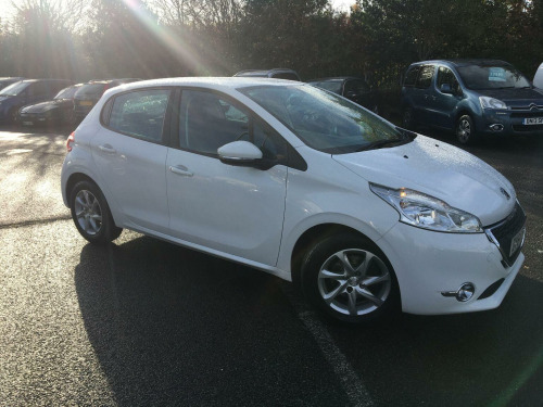 Peugeot 208  1.2 VTi PureTech Active Euro 5 5dr