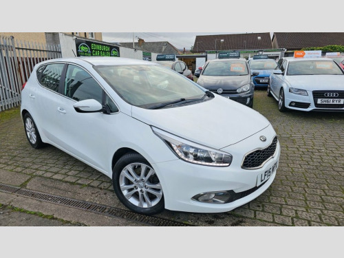 Kia ceed  1.6 CRDi EcoDynamics 2 Hatchback 5dr Diesel Manual