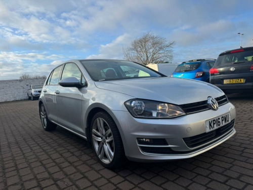 Volkswagen Golf  1.6 TDI BlueMotion Tech GT Edition Hatchback 5dr D