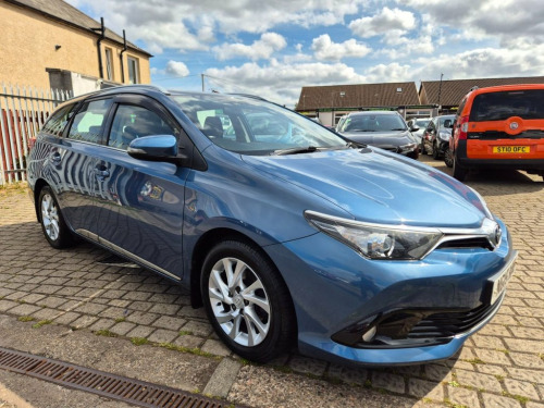 Toyota Auris  1.6 D-4D Business Edition Touring Sports 5dr Diese