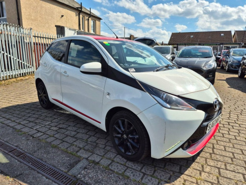 Toyota AYGO  1.0 VVT-i x-press Hatchback 5dr Petrol Manual Euro