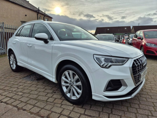 Audi Q3  1.5 TFSI CoD 35 Sport SUV 5dr Petrol Manual Euro 6 