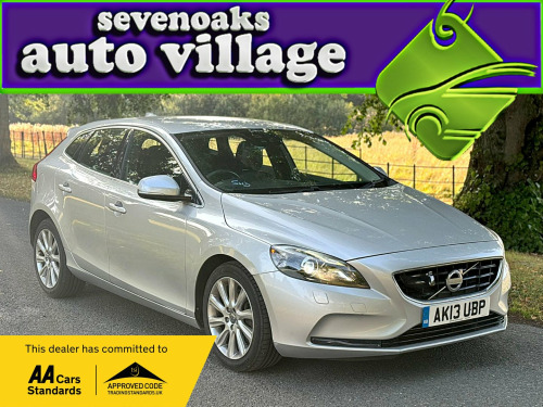 Volvo V40  2.0 D3 SE Lux Nav