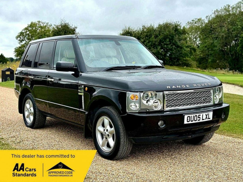 Land Rover Range Rover  3.0 Td6 Vogue Auto 4WD 5dr