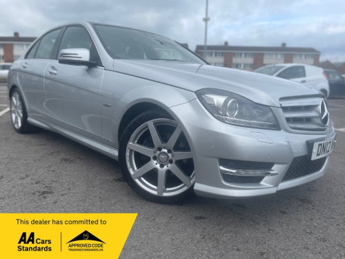 Mercedes-Benz C-Class C220 C220 CDI BlueEFFICIENCY Sport 4dr Auto