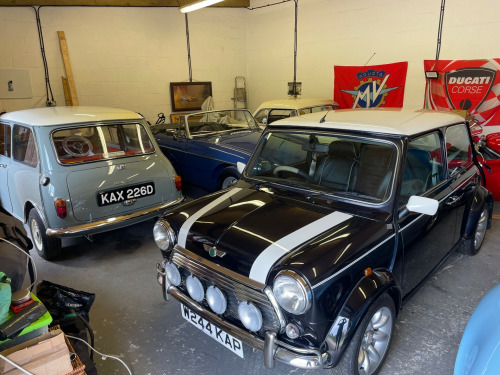 Rover Mini  COOPER SPORT  1.3i  ONLY 8900 miles FROM NEW