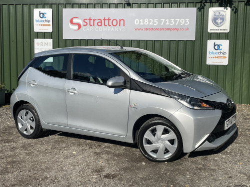 Toyota AYGO  1.0 VVT-i X-Play 5dr  GREAT FIRST CAR