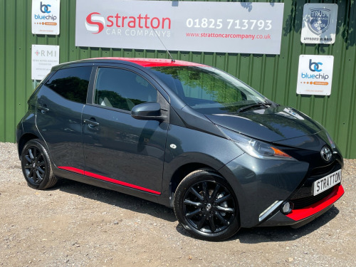 Toyota AYGO  1.0 VVT-i X-Press 5dr TOYOTA SERVICE HISTORY