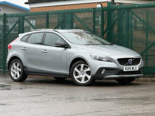 Volvo V40  2.0 D4 Lux Nav Hatchback 5dr Diesel Manual Euro 6 