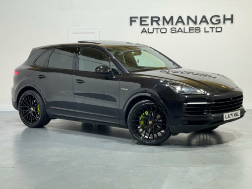 Porsche Cayenne  3.0 V6 5d 456 BHP